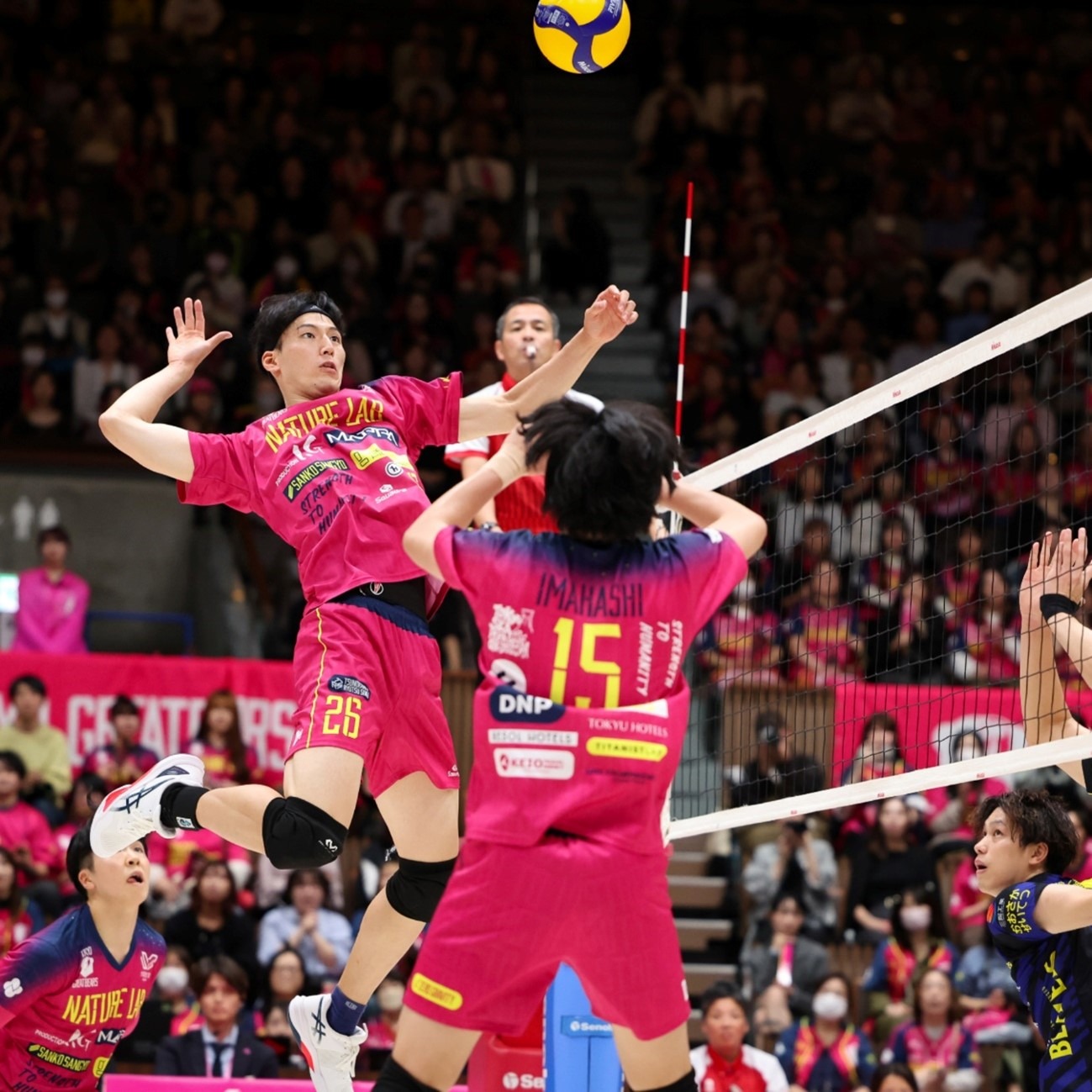 【一周游语Vol.107】多家公司海彼赛道发力二合卡皮巴拉、小队MonopolyGO火影集换对战卡牌、Voodoo新作还是打飞机